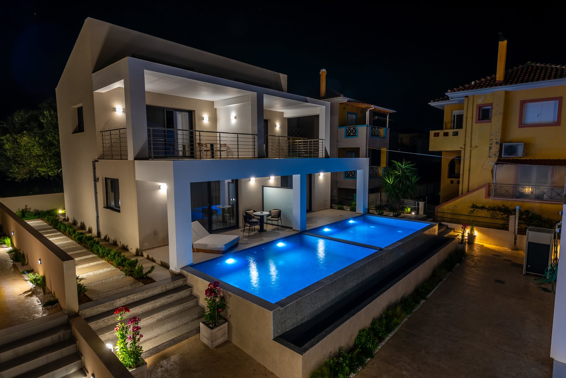Evaeri Suites