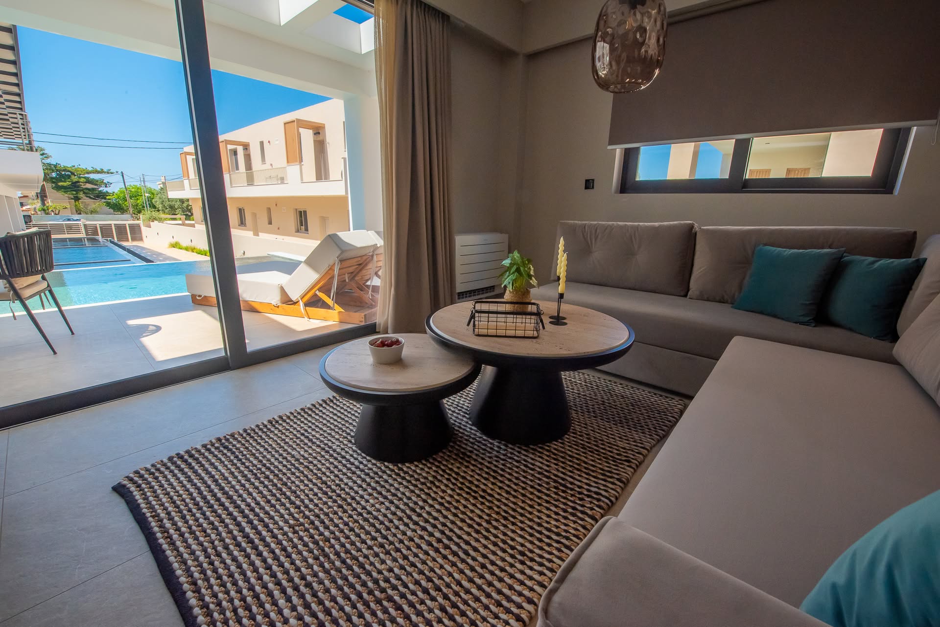 Evaeri Suites